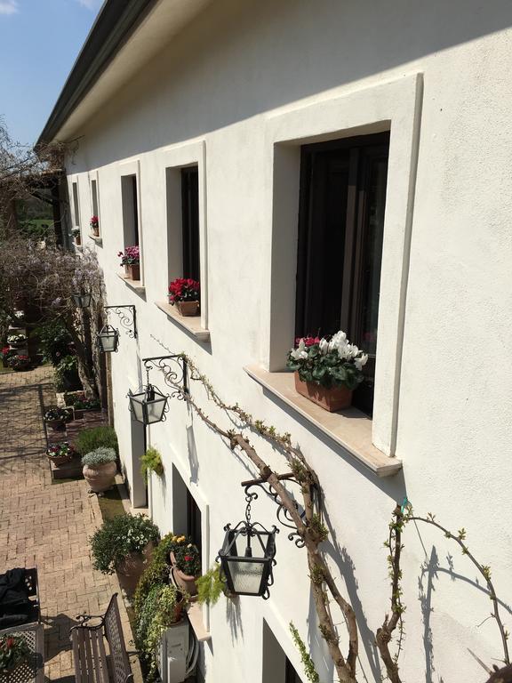 Il Casale Di Riardo Luxury B&B Ngoại thất bức ảnh