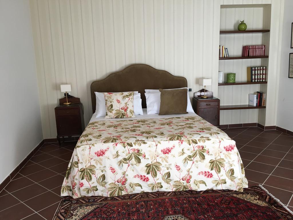 Il Casale Di Riardo Luxury B&B Ngoại thất bức ảnh